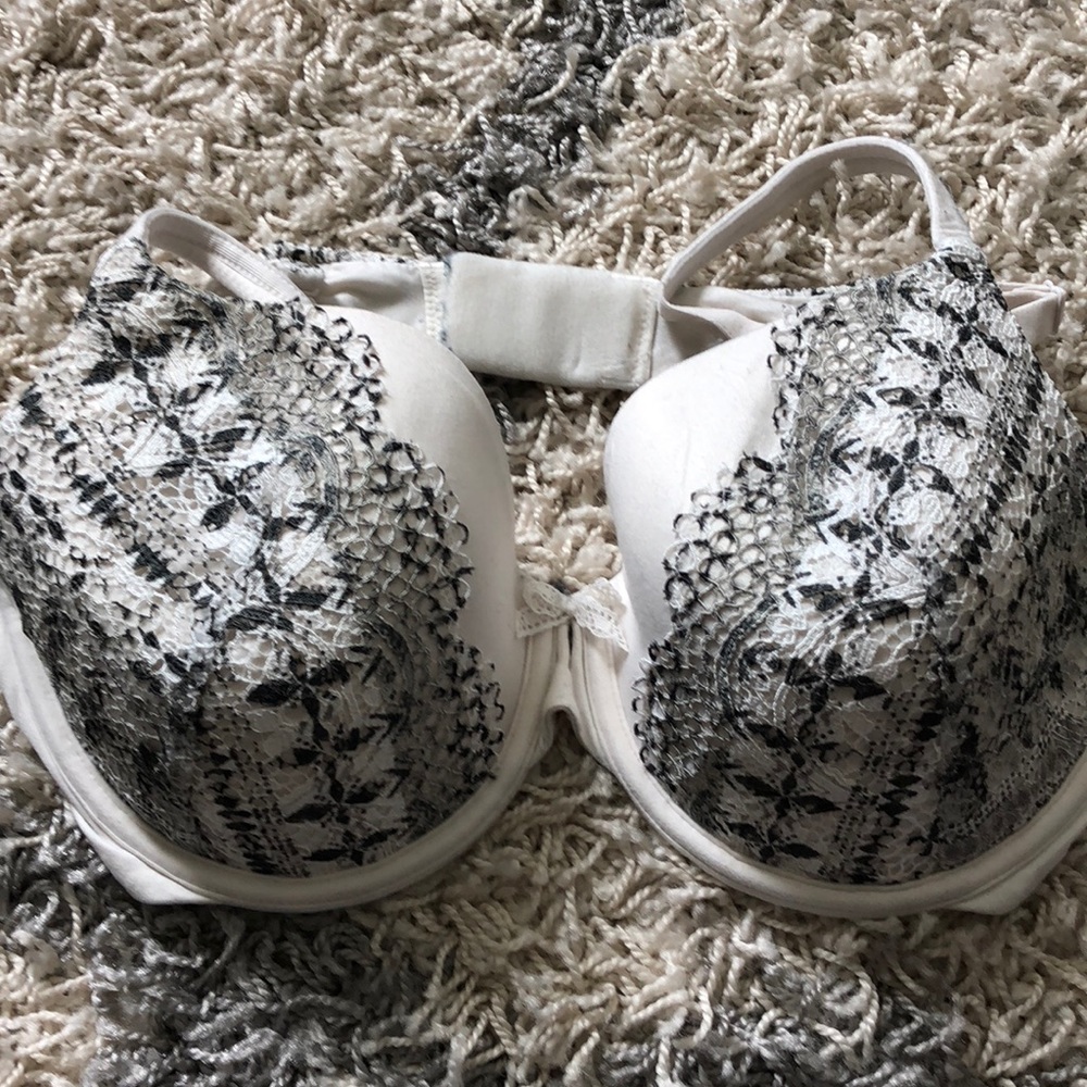 Victoria Secret Bra
